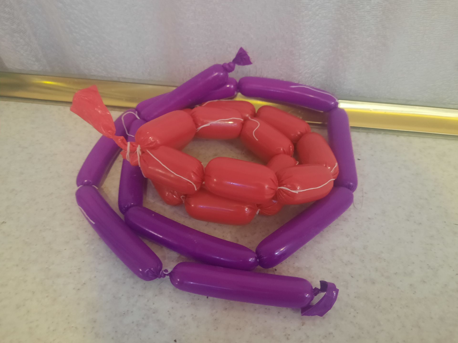 سوسیس آلمانی و کوکتل